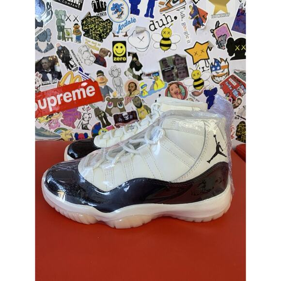 Size 5 - Jordan 11 Retro Mid Neapolitan W 100% Authentic No box - Picture 3 of 5